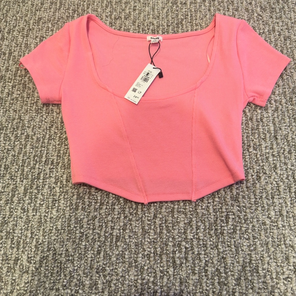 New with tags! Pink Garage top